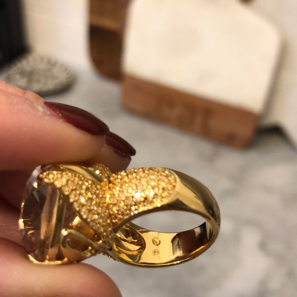 Swarovski Crystal Gold Ring - Picture 5 of 6